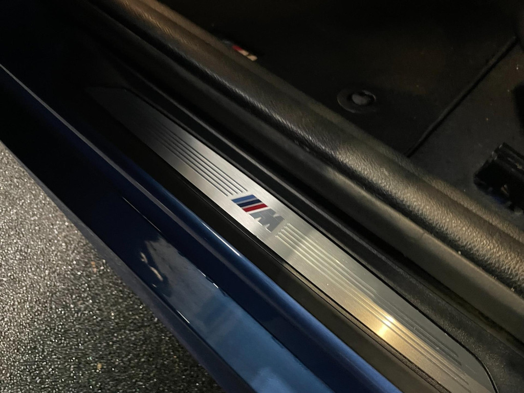 BMW 1-serie 118i Edition M Sport Shadow CARPLAY High Executive 32