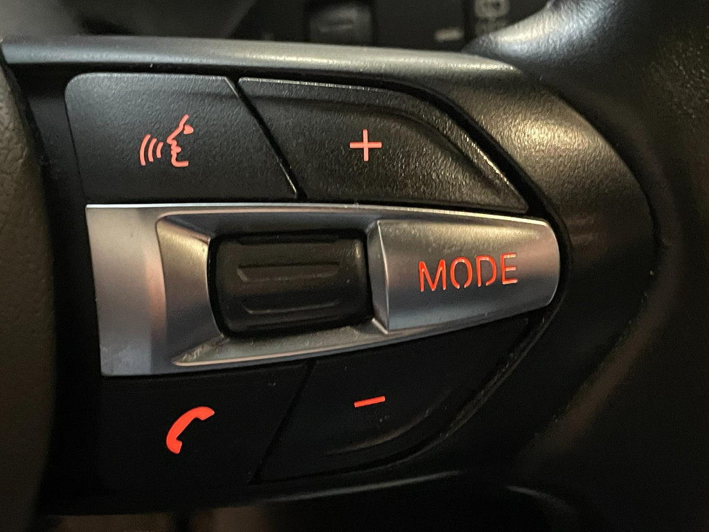 BMW 1-serie 118i Edition M Sport Shadow CARPLAY High Executive 42