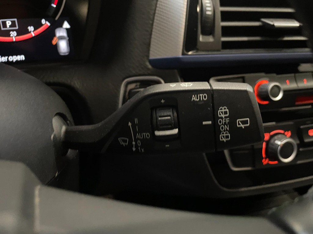 BMW 1-serie 118i Edition M Sport Shadow CARPLAY High Executive 45