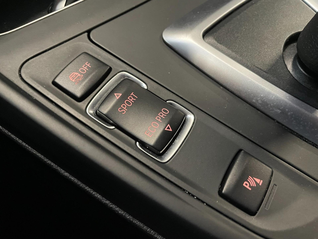 BMW 1-serie 118i Edition M Sport Shadow CARPLAY High Executive 50