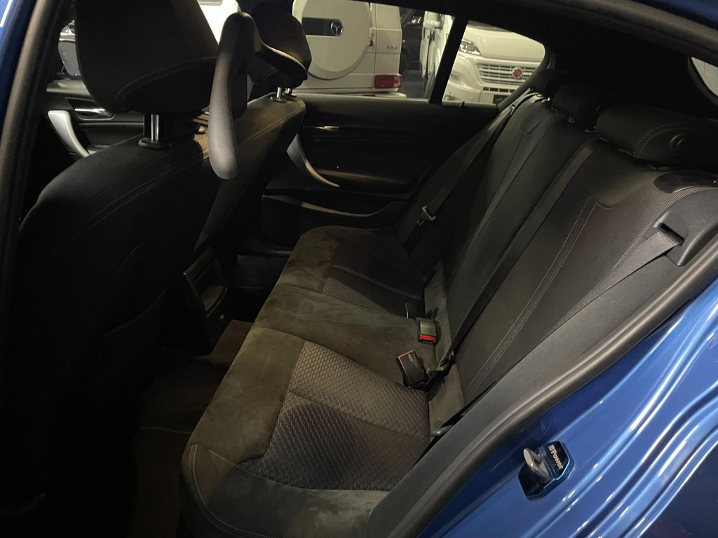 BMW 1-serie 118i Edition M Sport Shadow CARPLAY High Executive 61