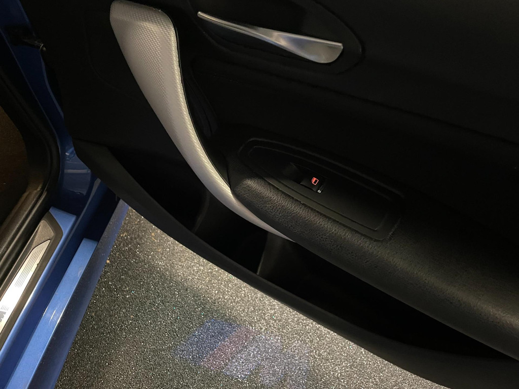 BMW 1-serie 118i Edition M Sport Shadow CARPLAY High Executive 63