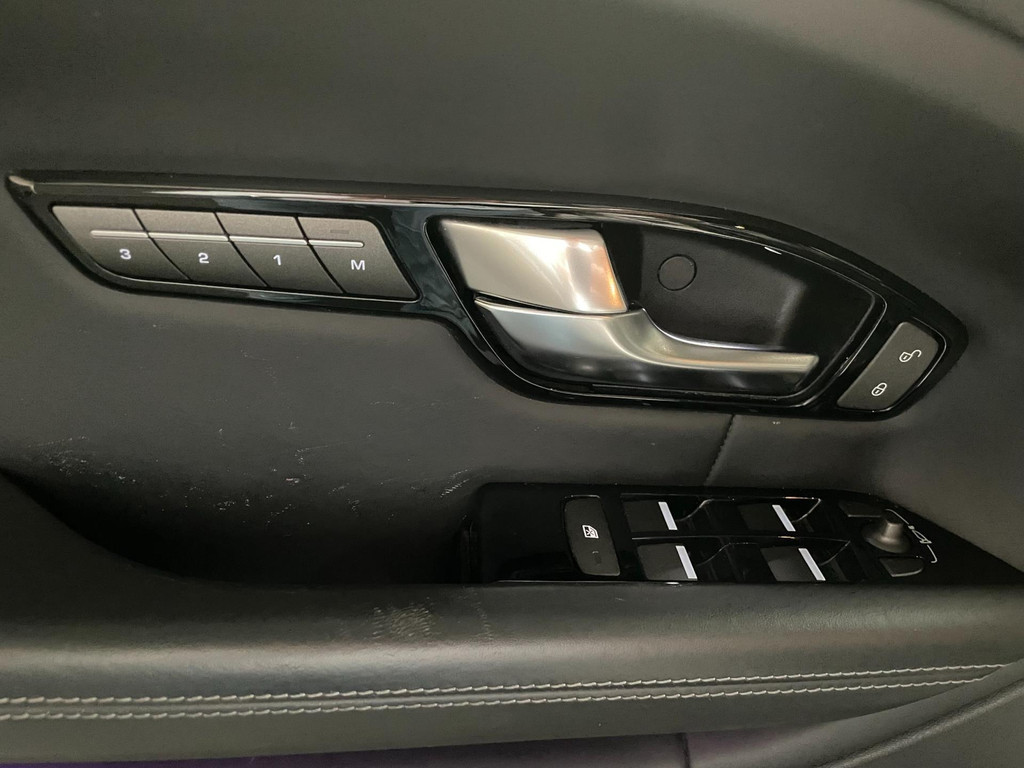 Land Rover RANGE ROVER EVOQUE 2.0 Si4 Autobiography NAVI APPLE-CARPLAY 29