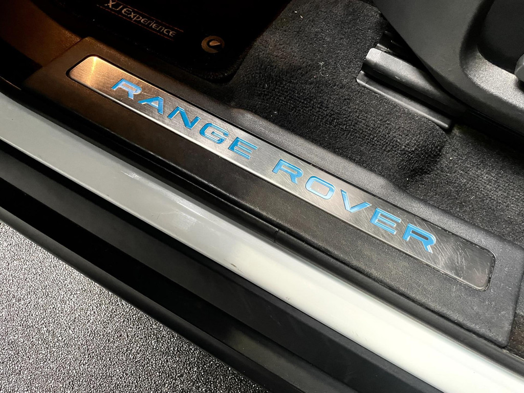 Land Rover RANGE ROVER EVOQUE 2.0 Si4 Autobiography NAVI APPLE-CARPLAY 31