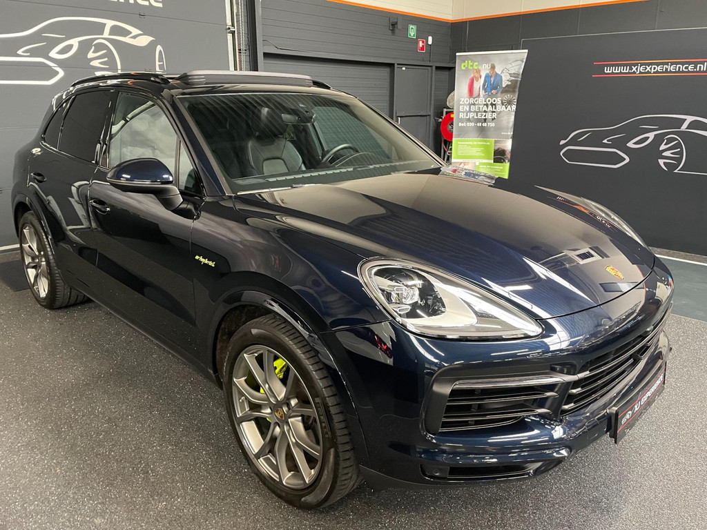 Porsche Cayenne 3.0 E-Hybrid SPORT CHRONO ACC PANODAK BTW CARPLAY LUCHTVERING PDLS PORSCHE-APPROVED 22-02-2026 VOL VOL 1