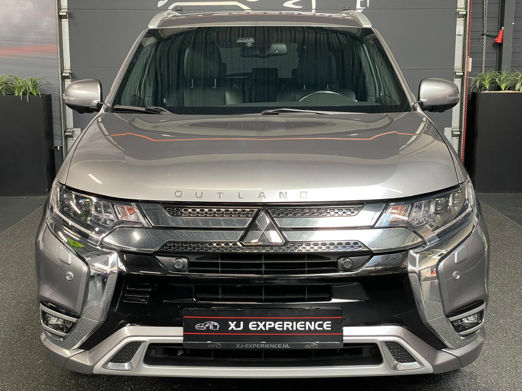 Mitsubishi Outlander 2.4 PHEV Intense+ CARPLAY/ACC/RUITJES LEDER/360CAMERA 0