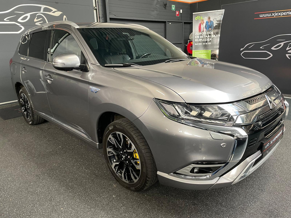 Mitsubishi Outlander 2.4 PHEV Intense+ CARPLAY/ACC/RUITJES LEDER/360CAMERA 1