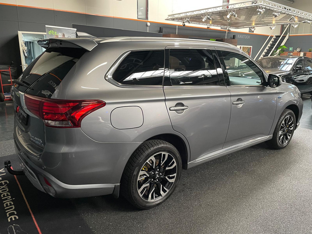 Mitsubishi Outlander 2.4 PHEV Intense+ CARPLAY/ACC/RUITJES LEDER/360CAMERA 5