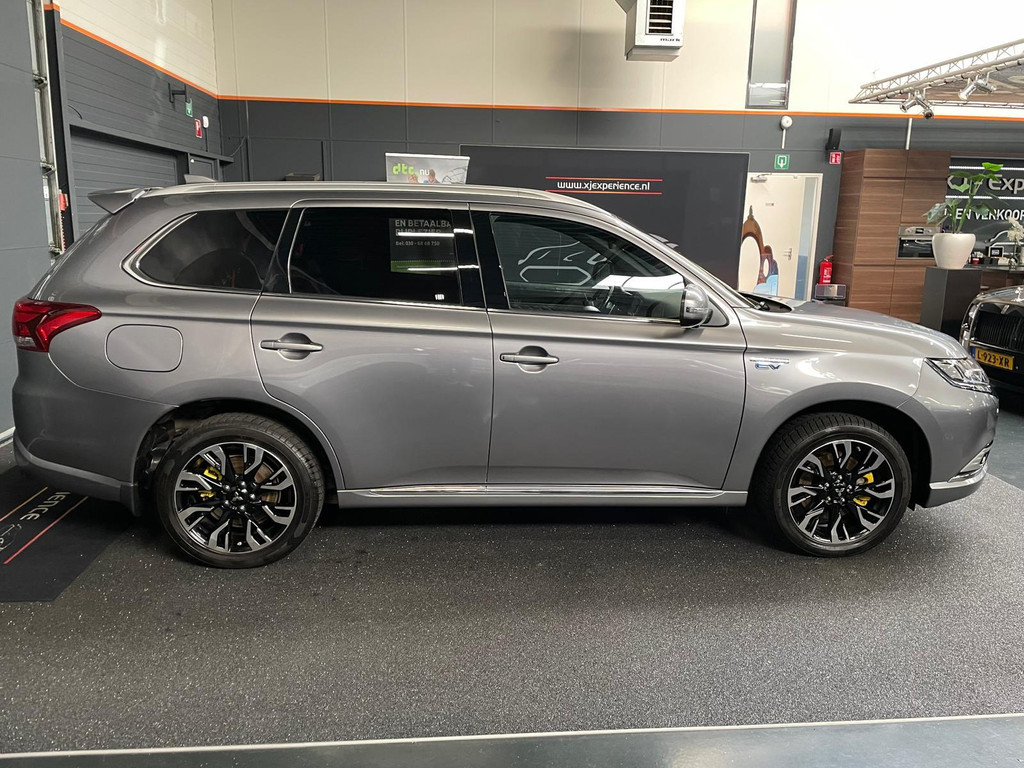 Mitsubishi Outlander 2.4 PHEV Intense+ CARPLAY/ACC/RUITJES LEDER/360CAMERA 6