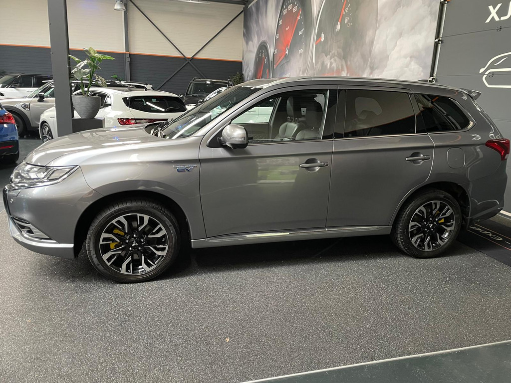 Mitsubishi Outlander 2.4 PHEV Intense+ CARPLAY/ACC/RUITJES LEDER/360CAMERA 7