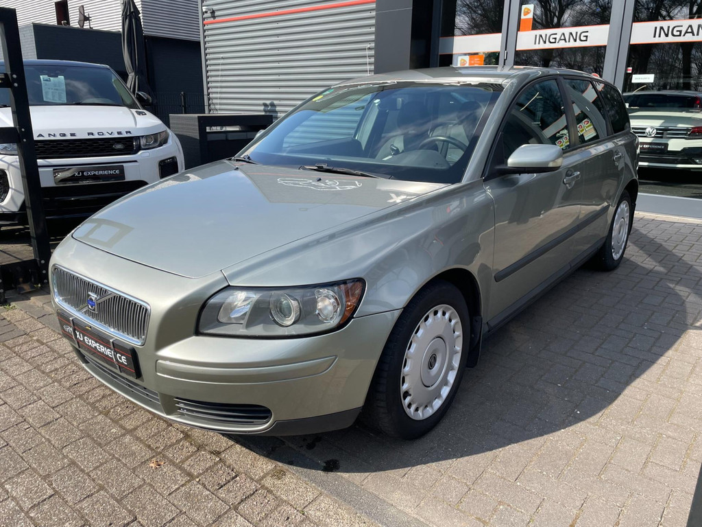 Volvo V50 2.4 AIRCO 140 PK YOUNGTIMER/TREKHAAK/AUTOMAAT 2