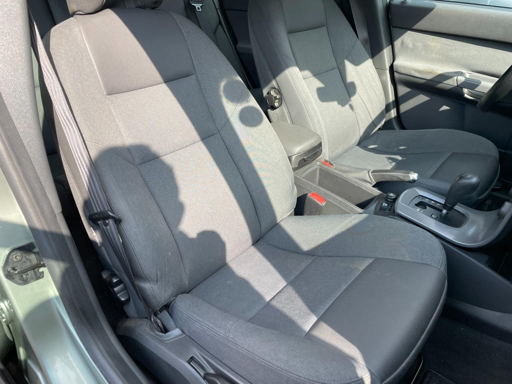 Volvo V50 2.4 AIRCO 140 PK YOUNGTIMER/TREKHAAK/AUTOMAAT 32
