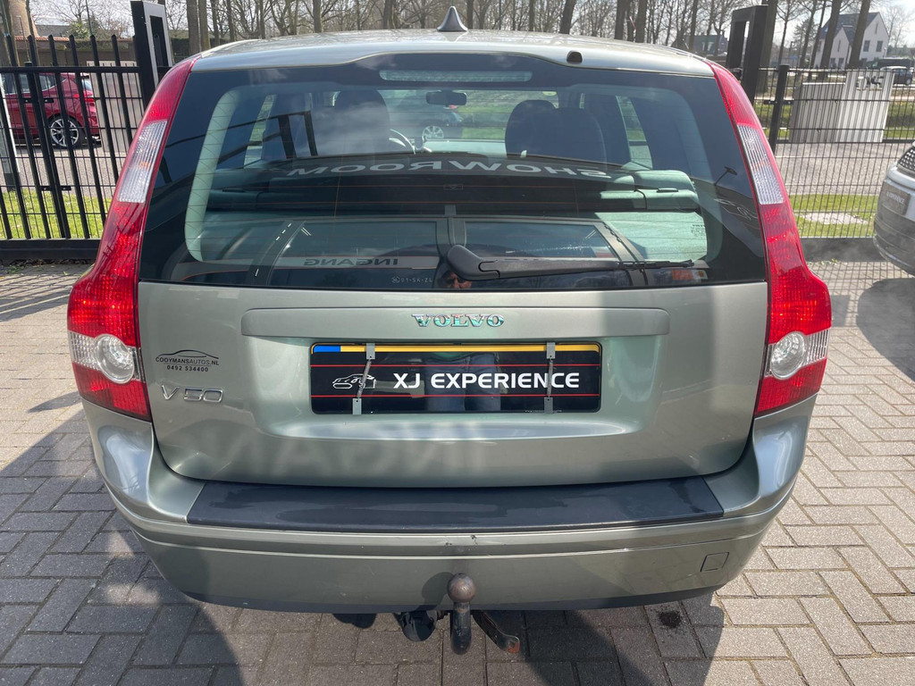 Volvo V50 2.4 AIRCO 140 PK YOUNGTIMER/TREKHAAK/AUTOMAAT 4