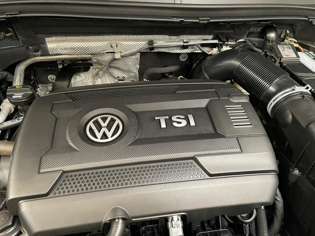 Volkswagen Tiguan 2.0 TSI 4Motion Highline 2x R-LINE PANODAK 19