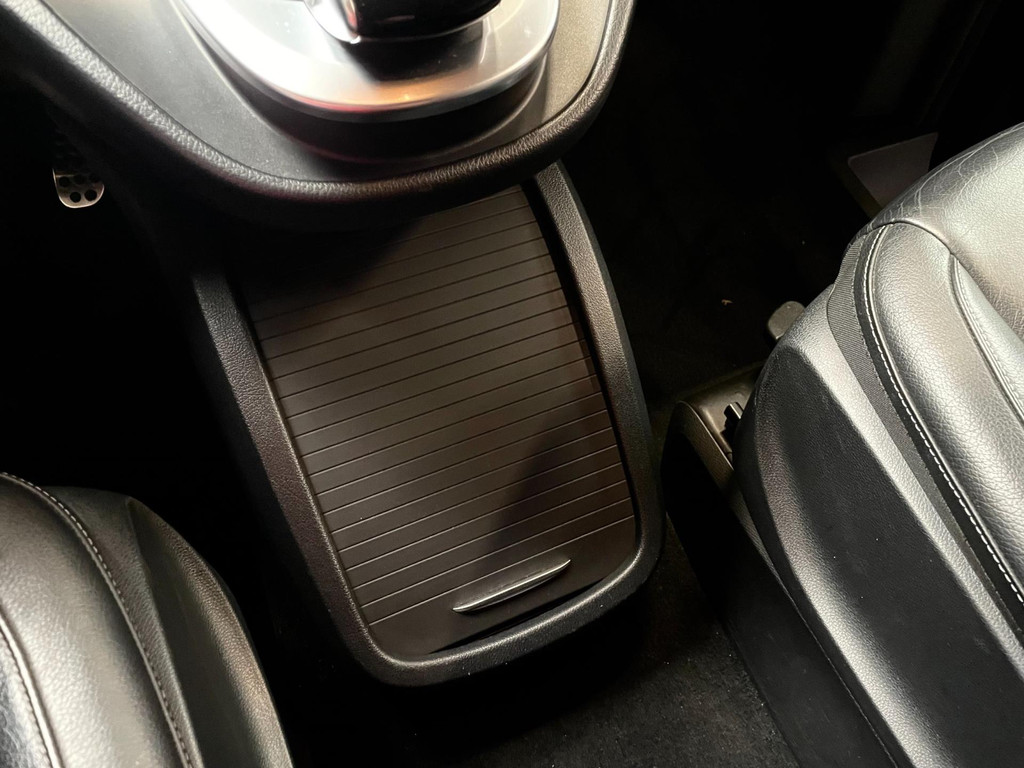 Mercedes-Benz V-klasse 220d Lang DC LEER NAVI 2x SCHUIFD 165 PK 20