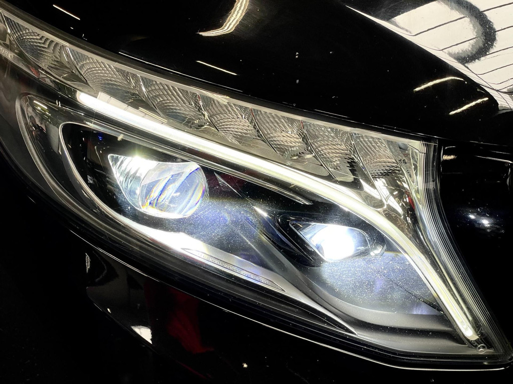 Mercedes-Benz V-klasse 220d Lang DC LEER NAVI 2x SCHUIFD 165 PK 31