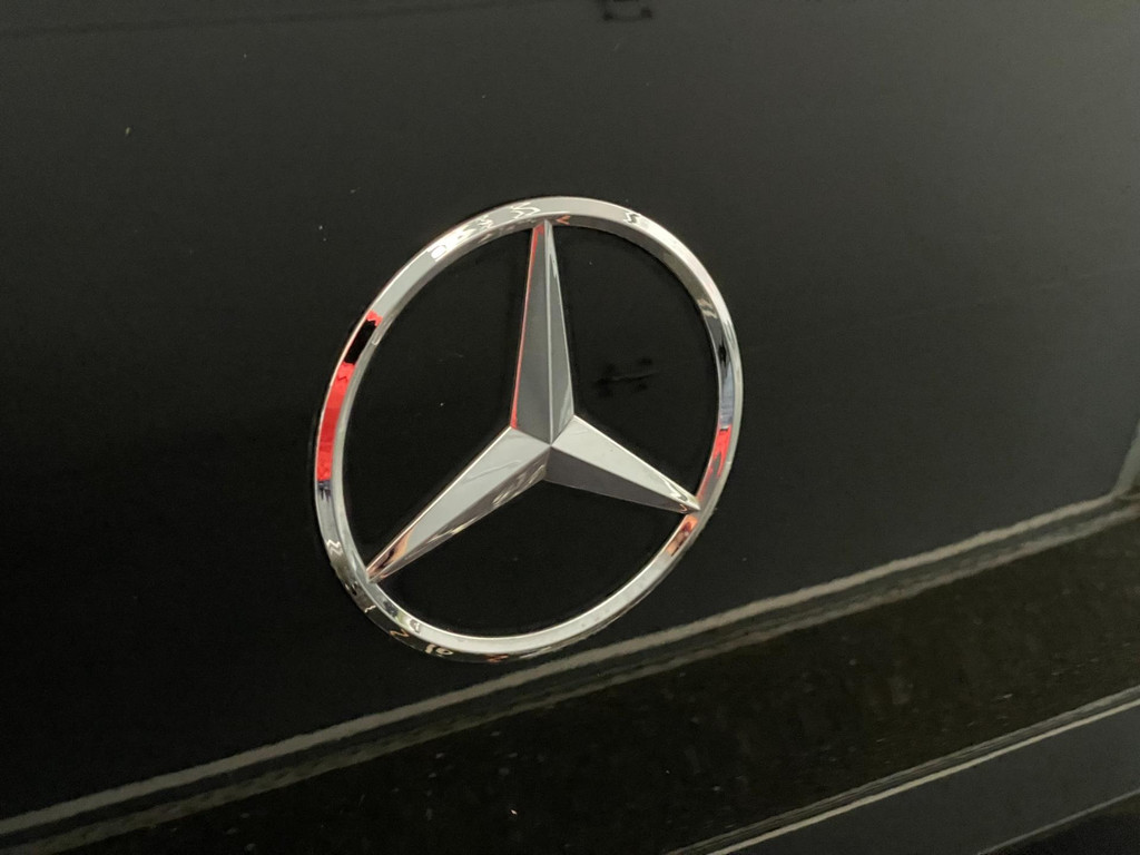 Mercedes-Benz V-klasse 220d Lang DC LEER NAVI 2x SCHUIFD 165 PK 34