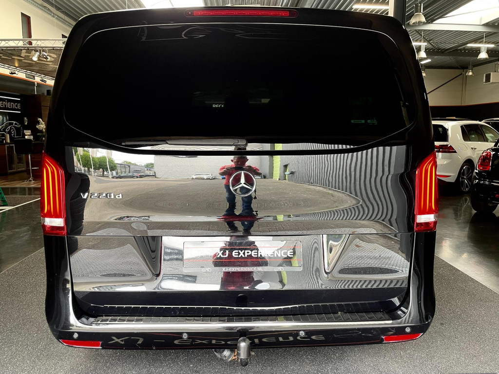 Mercedes-Benz V-klasse 220d Lang DC LEER NAVI 2x SCHUIFD 165 PK 4
