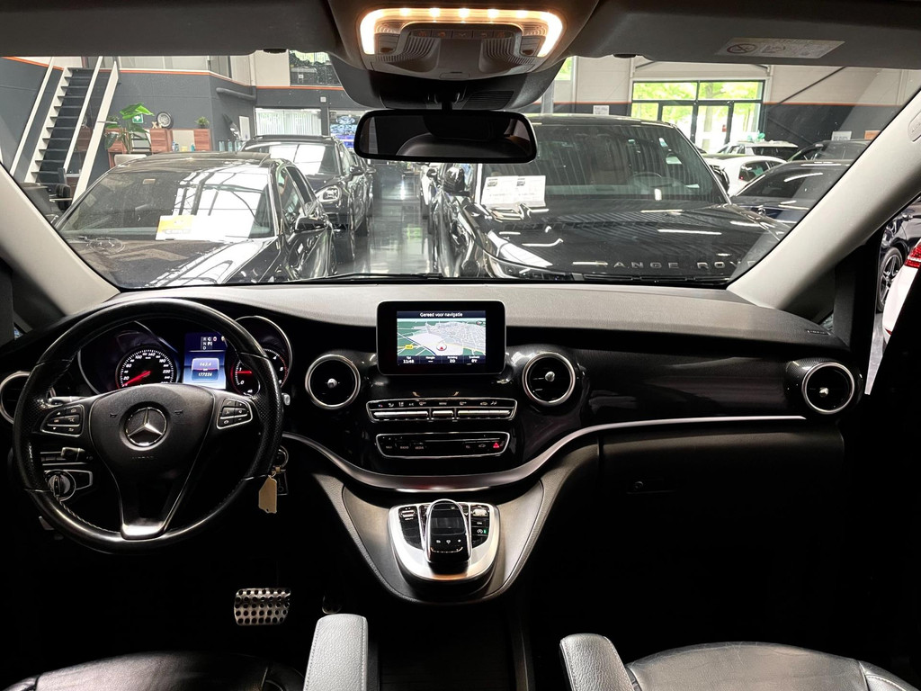Mercedes-Benz V-klasse 220d Lang DC LEER NAVI 2x SCHUIFD 165 PK 54