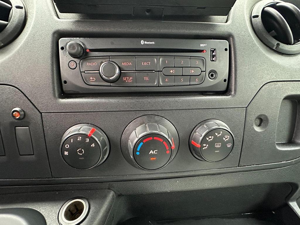 Renault Master T35 2.3 dCi L3H2 Eco 2x AIRCO AUTOMAAT NAVI 34
