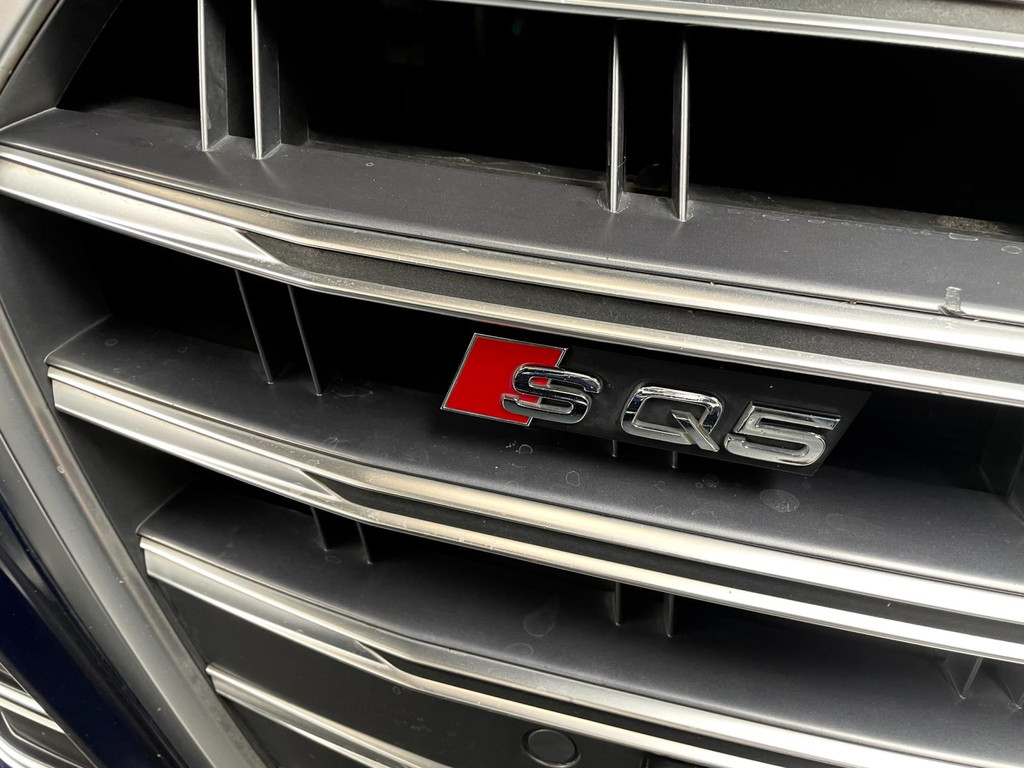 Audi Q5 3.0 TFSI SQ5 quattro Pro Line Plus PANO HUD 9