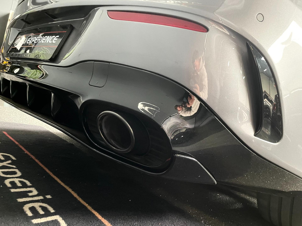 Mercedes-Benz CLA-klasse AMG 35 4MATIC Premium Plus PANO 17