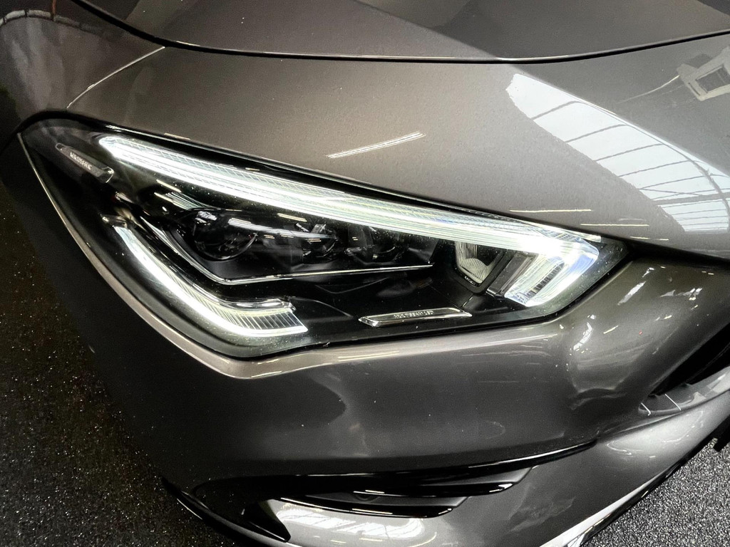 Mercedes-Benz CLA-klasse AMG 35 4MATIC Premium Plus PANO 28
