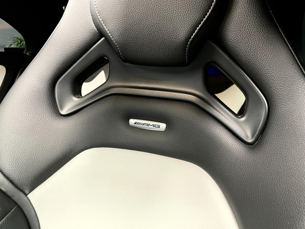 Mercedes-Benz CLA-klasse AMG 35 4MATIC Premium Plus PANO 40