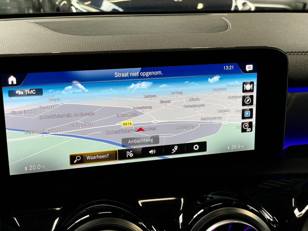 Mercedes-Benz CLA-klasse AMG 35 4MATIC Premium Plus PANO 55