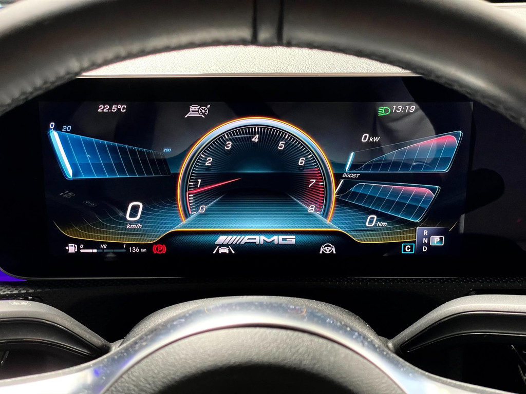 Mercedes-Benz CLA-klasse AMG 35 4MATIC Premium Plus PANO 59