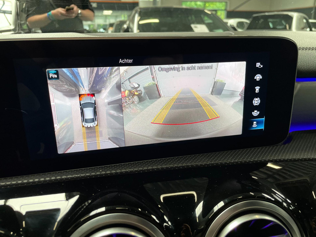 Mercedes-Benz CLA-klasse AMG 35 4MATIC Premium Plus PANO 61