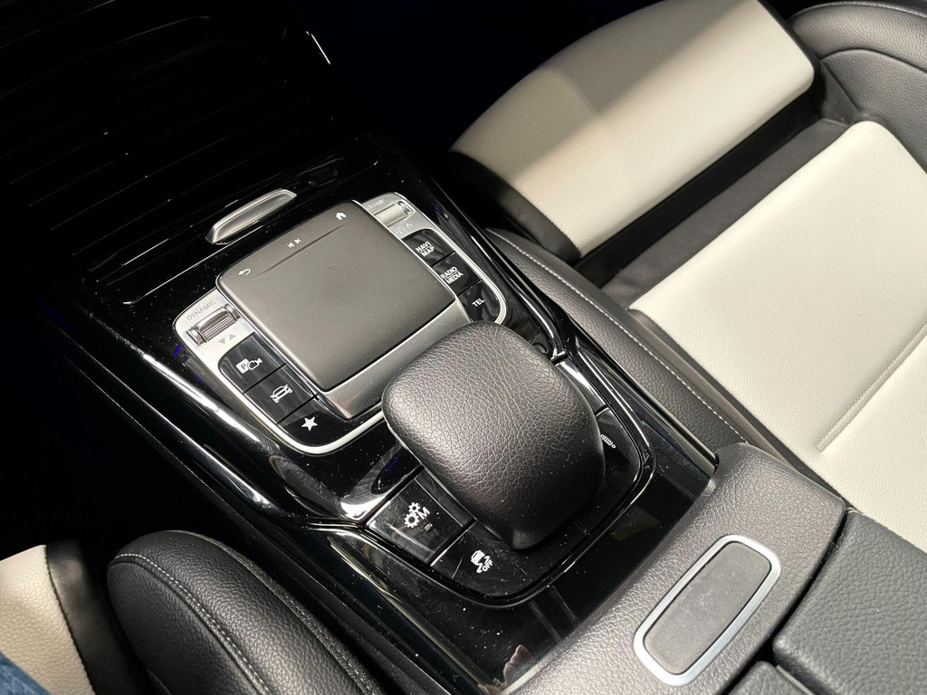 Mercedes-Benz CLA-klasse AMG 35 4MATIC Premium Plus PANO 65