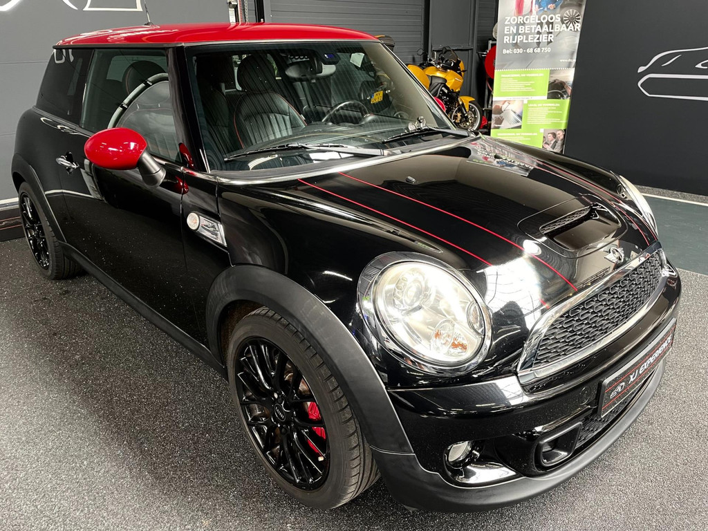 Mini Mini 1.6 John Cooper Works 211 PK 1e eigenaar NAP LEER 1