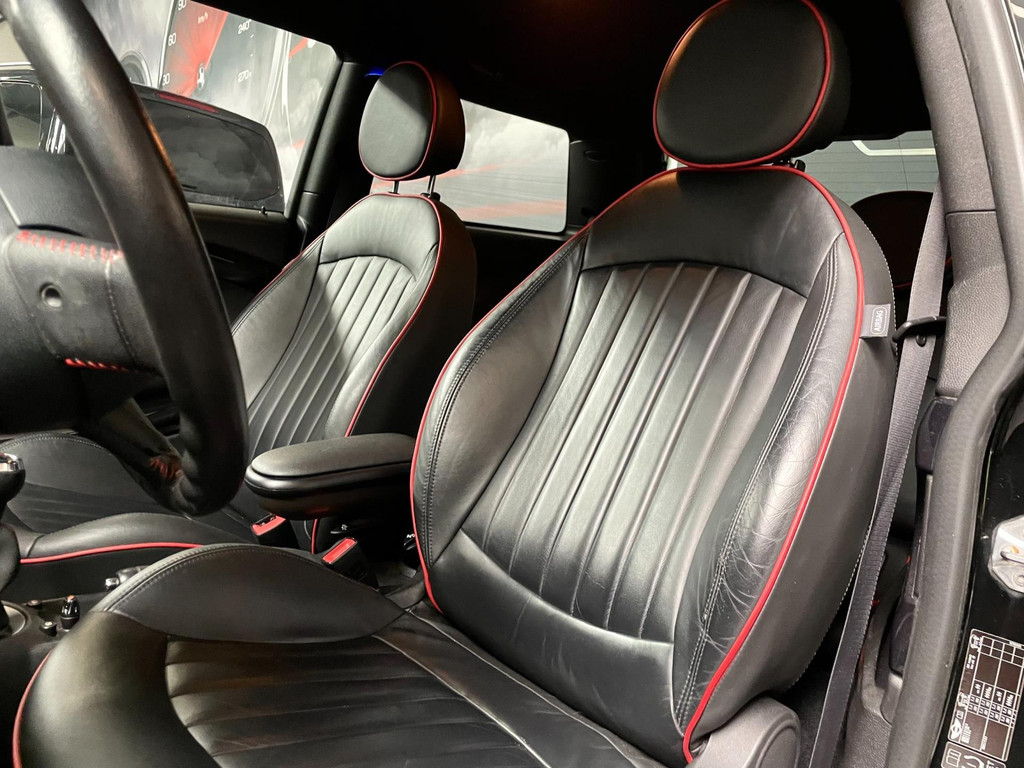 Mini Mini 1.6 John Cooper Works 211 PK 1e eigenaar NAP LEER 25