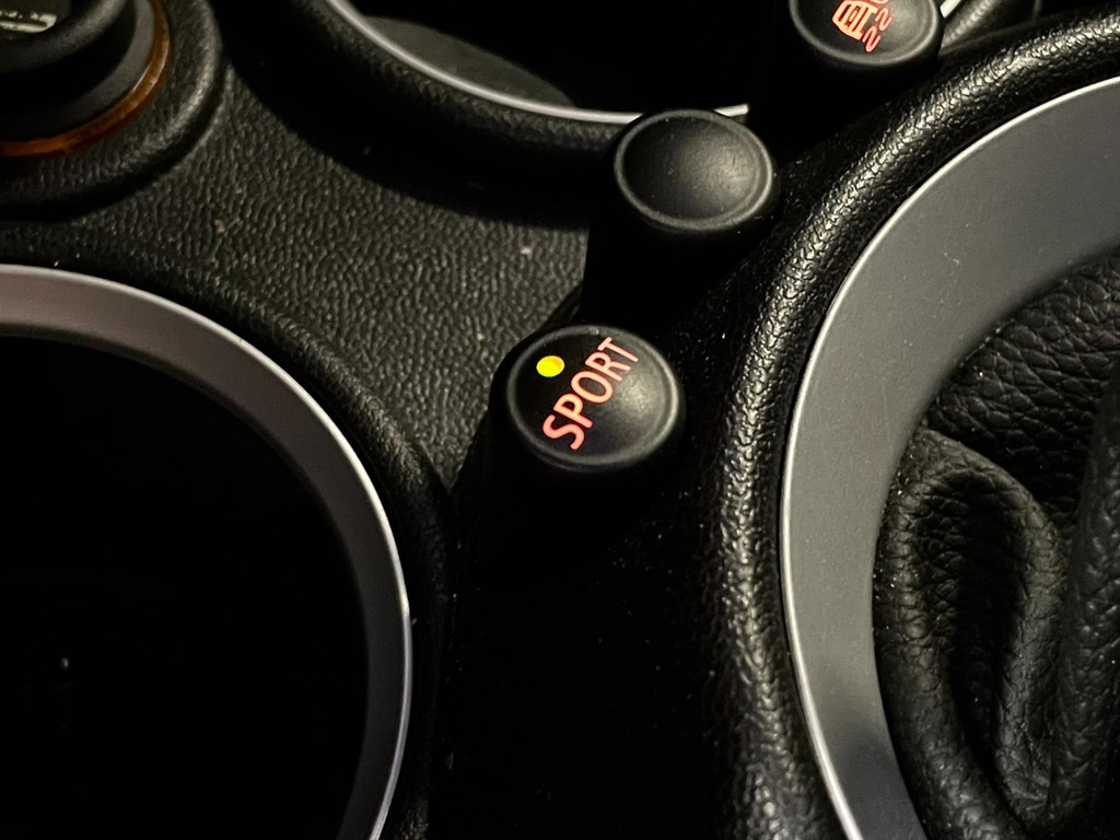 Mini Mini 1.6 John Cooper Works 211 PK 1e eigenaar NAP LEER 42