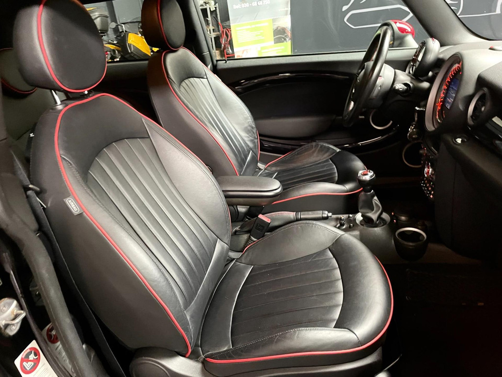 Mini Mini 1.6 John Cooper Works 211 PK 1e eigenaar NAP LEER 53