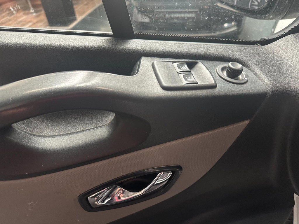 Renault Trafic 1.6 dCi T29 L2H1 DC Comfort AIRCO NAVI 3 ZIT NAP CC TREKHAAK 20