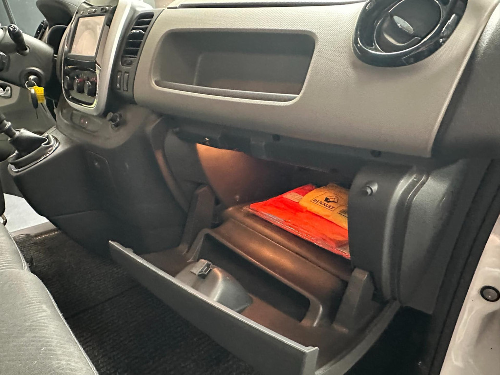 Renault Trafic 1.6 dCi T29 L2H1 DC Comfort AIRCO NAVI 3 ZIT NAP CC TREKHAAK 32