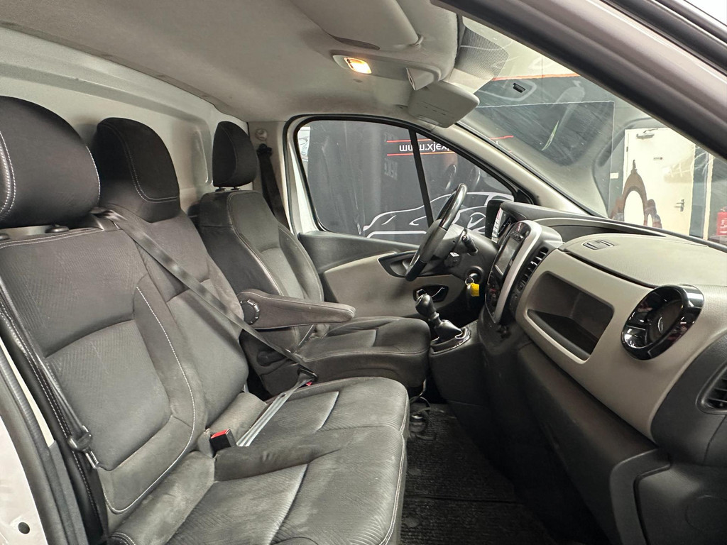 Renault Trafic 1.6 dCi T29 L2H1 DC Comfort AIRCO NAVI 3 ZIT NAP CC TREKHAAK 33