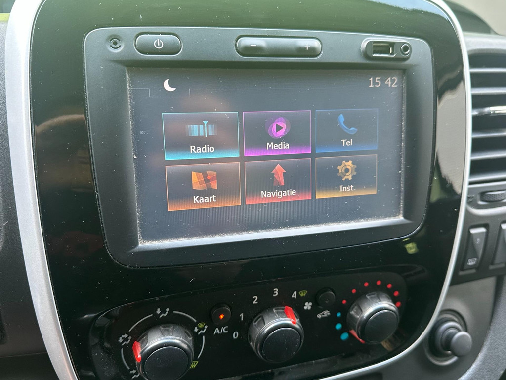 Renault Trafic 1.6 dCi T29 L2H1 DC Comfort AIRCO NAVI 3 ZIT NAP CC TREKHAAK 34