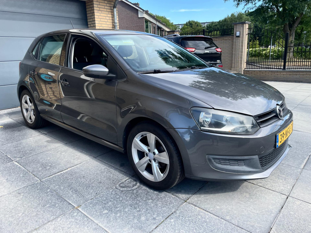 Volkswagen Polo 1.4-16V Comfortline-5DEURS-LMV-AIRCO-CRUISE-NAP-APK-23-07-2026 1