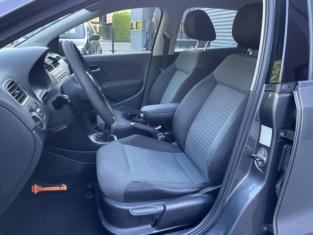 Volkswagen Polo 1.4-16V Comfortline-5DEURS-LMV-AIRCO-CRUISE-NAP-APK-23-07-2026 16