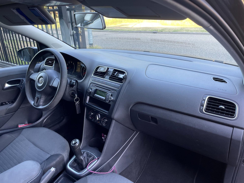 Volkswagen Polo 1.4-16V Comfortline-5DEURS-LMV-AIRCO-CRUISE-NAP-APK-23-07-2026 26
