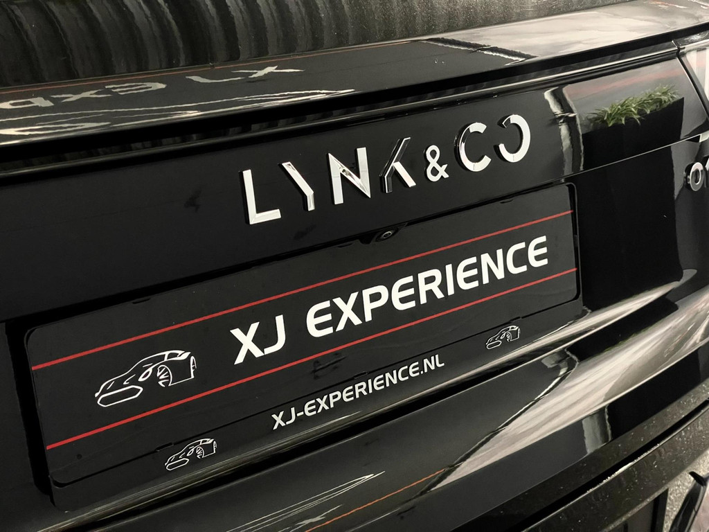 Lynk & Co 01 1.5 Panoramadak / 360 cam / ACC / CarPlay / Black Edition / BTW / 261 PK 24
