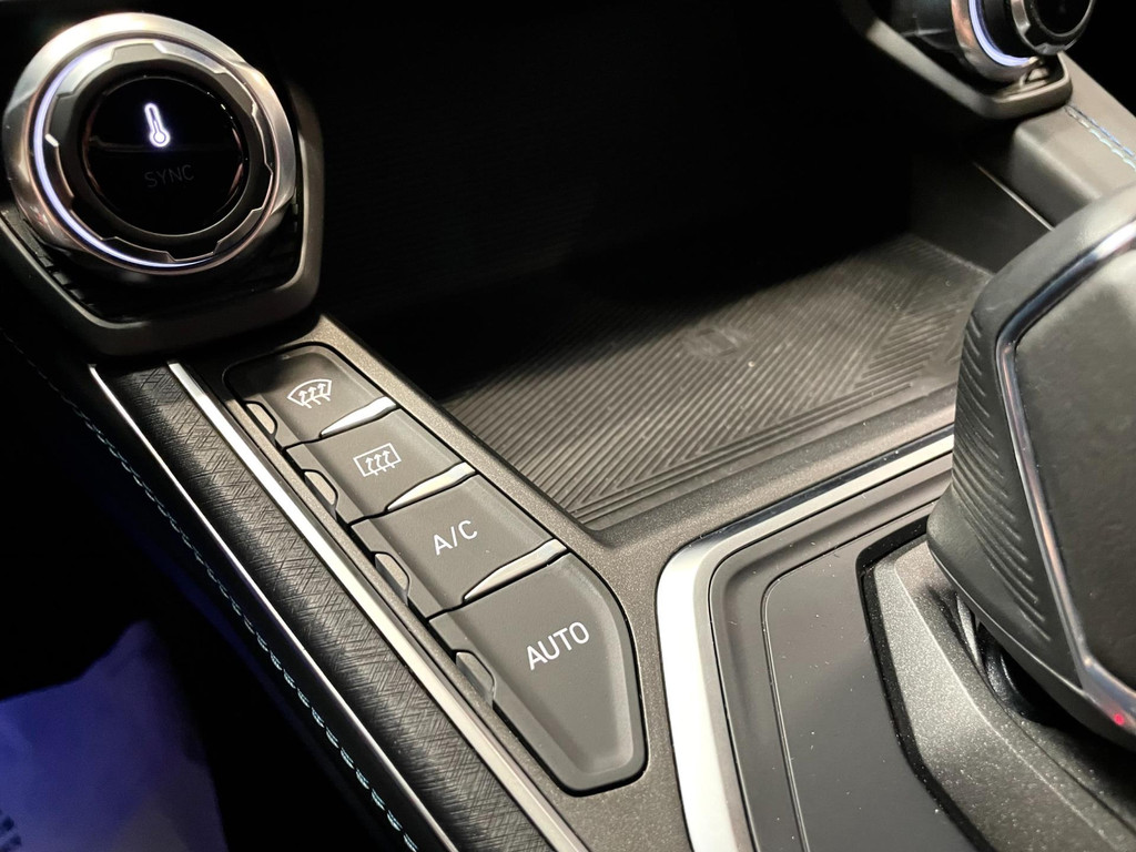 Lynk & Co 01 1.5 Panoramadak / 360 cam / ACC / CarPlay / Black Edition / BTW / 261 PK 50