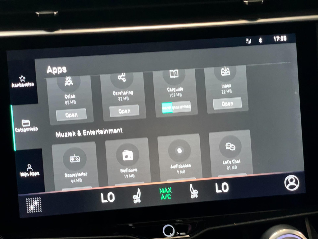 Lynk & Co 01 1.5 Panoramadak / 360 cam / ACC / CarPlay / Black Edition / BTW / 261 PK 61