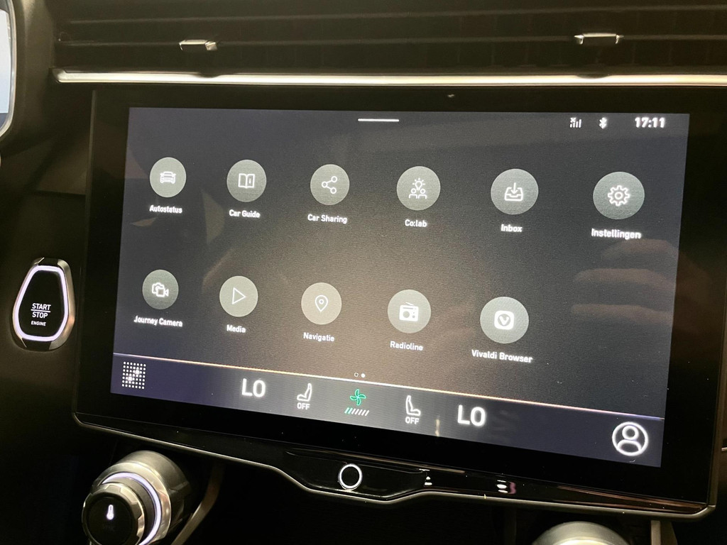 Lynk & Co 01 1.5 Panoramadak / 360 cam / ACC / CarPlay / Black Edition / BTW / 261 PK 63