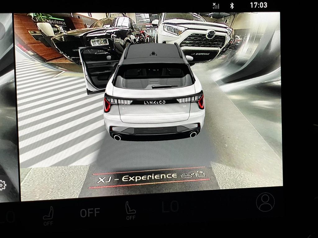 Lynk & Co 01 1.5 Panoramadak / 360 cam / ACC / CarPlay / Black Edition / BTW / 261 PK 71