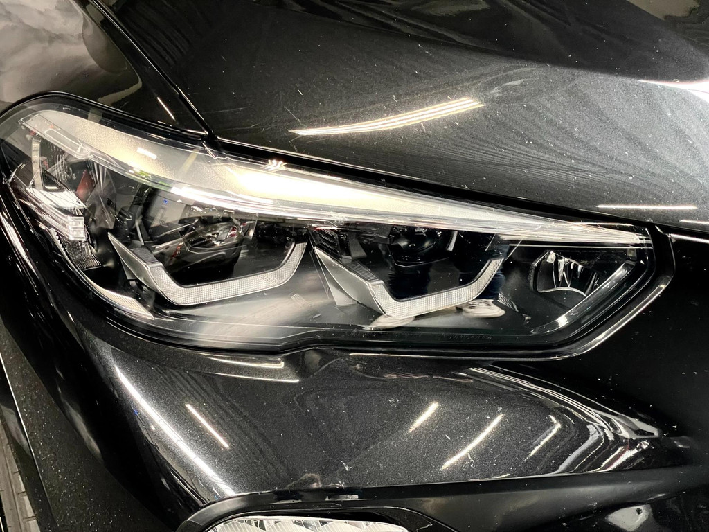 BMW X5 XDrive45e M-SPORT | 394PK |PANO | H&K | TREKH | Alarm5 | SHADDOWLINE | COMFORTSEATS 15