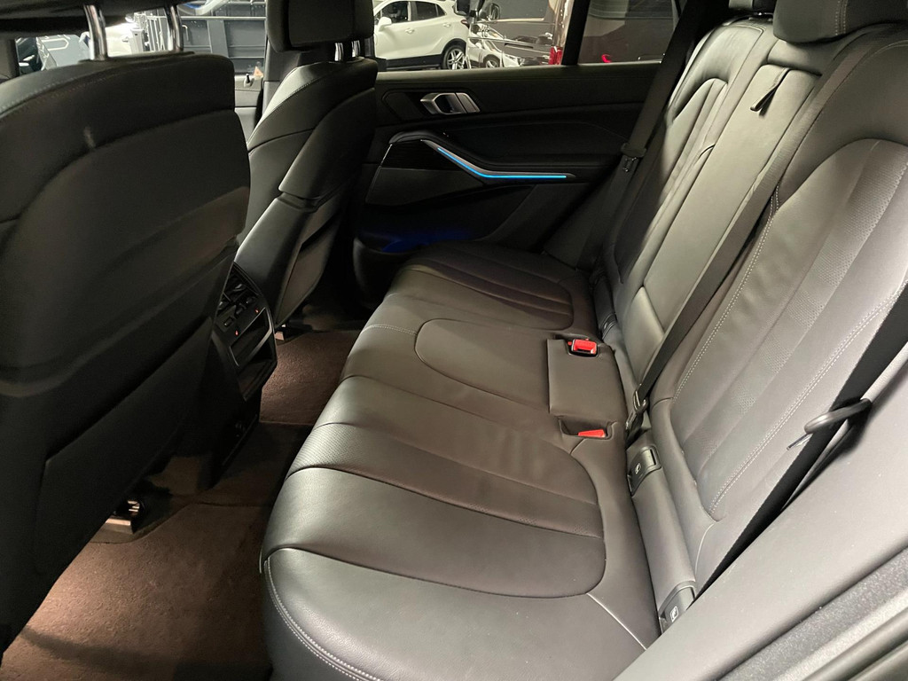BMW X5 XDrive45e M-SPORT | 394PK |PANO | H&K | TREKH | Alarm5 | SHADDOWLINE | COMFORTSEATS 56